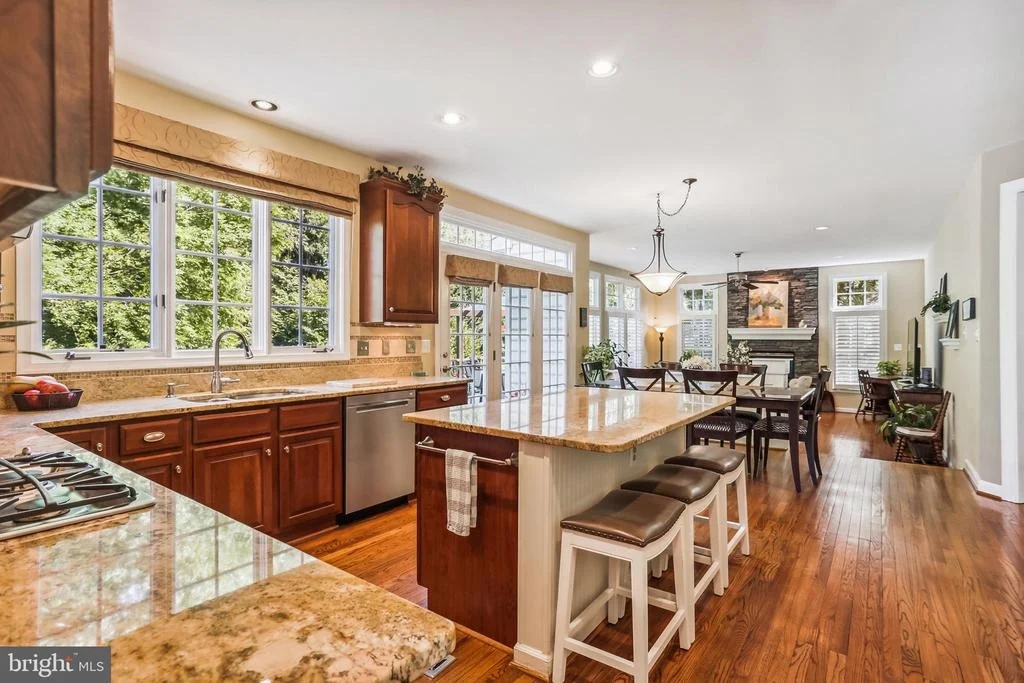 Photo of 4412 WINDING OAK DRIVE