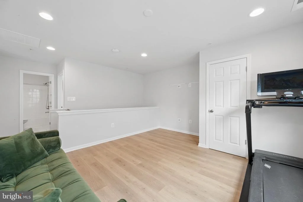 Photo of 22817 FREDERICK ROAD
