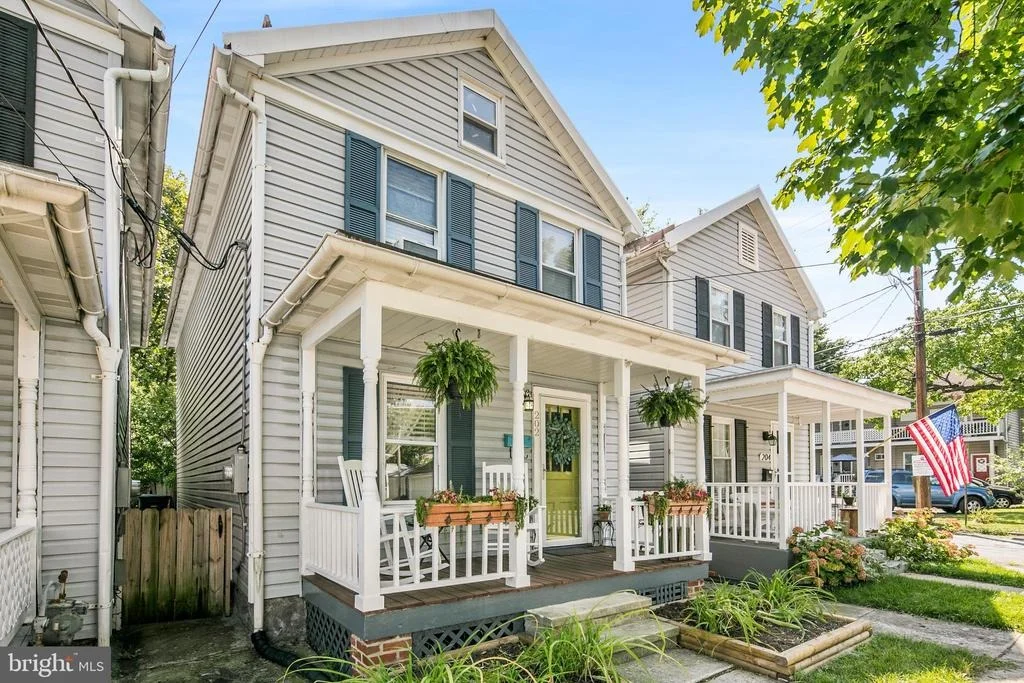 Photo of 202 MAPLE AVENUE