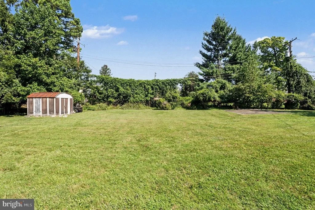 Photo of 3208 HATTON ROAD