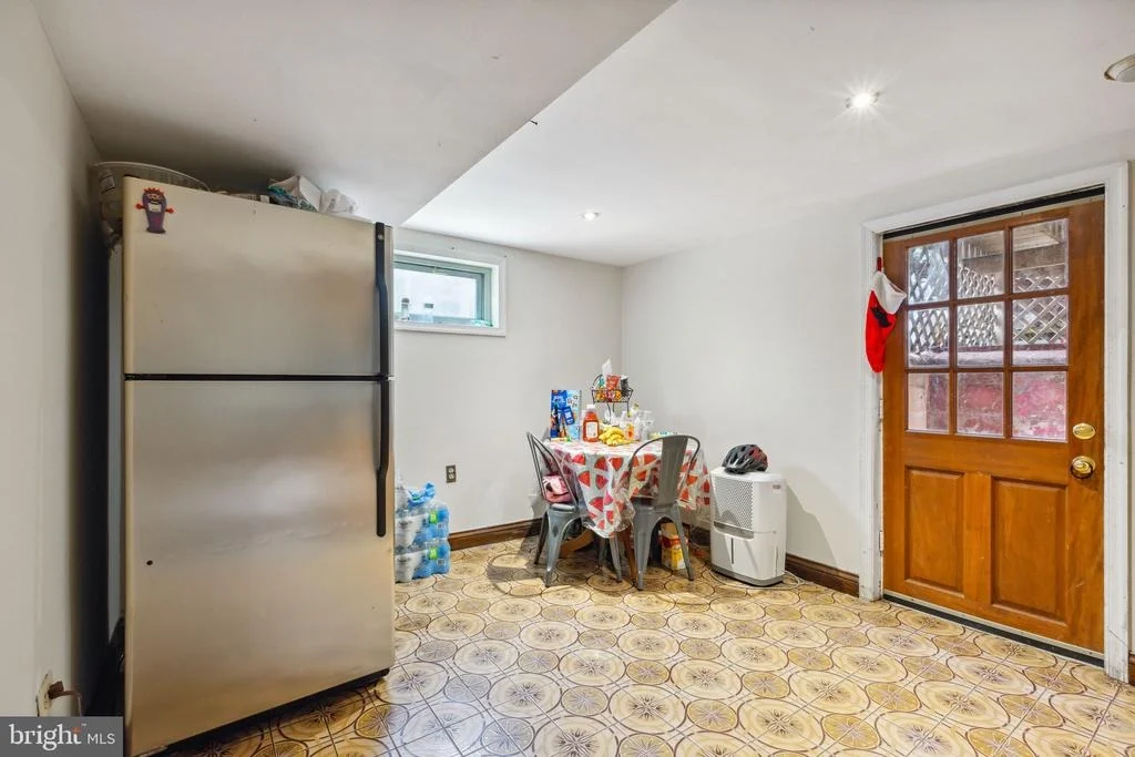Photo of 2705 HUGHES ROAD