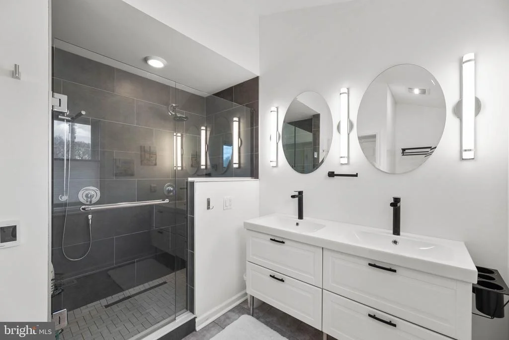 Photo of 3621 BAY DRIVE