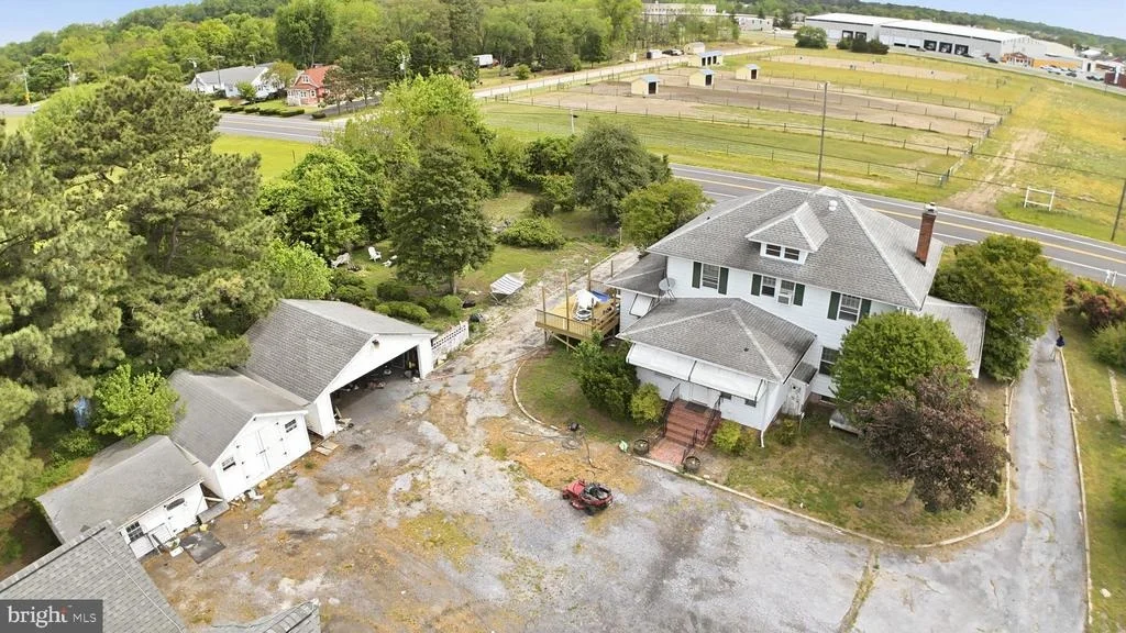 Photo of 32076 GORDY ROAD