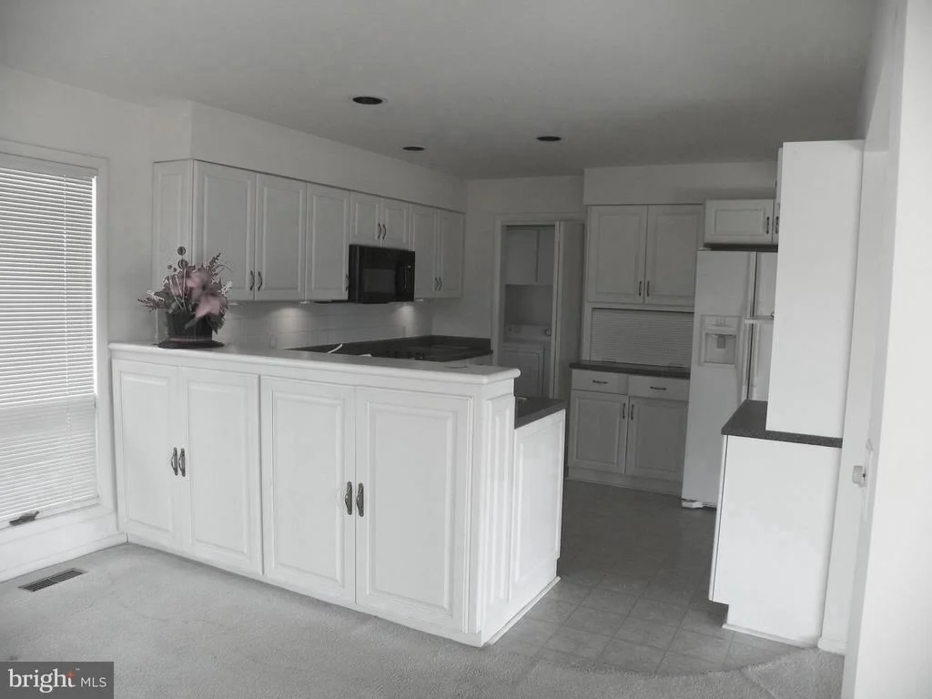 Photo of 129 CANAL ROAD
