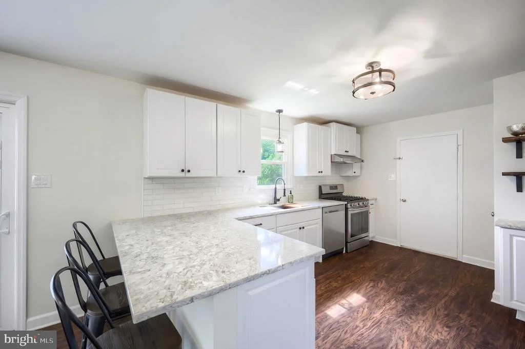 Photo of 27 COLONIAL DRIVE