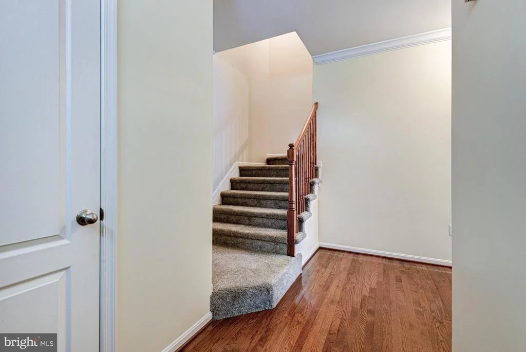 Photo of 318 NORTHHAMPTON WAY