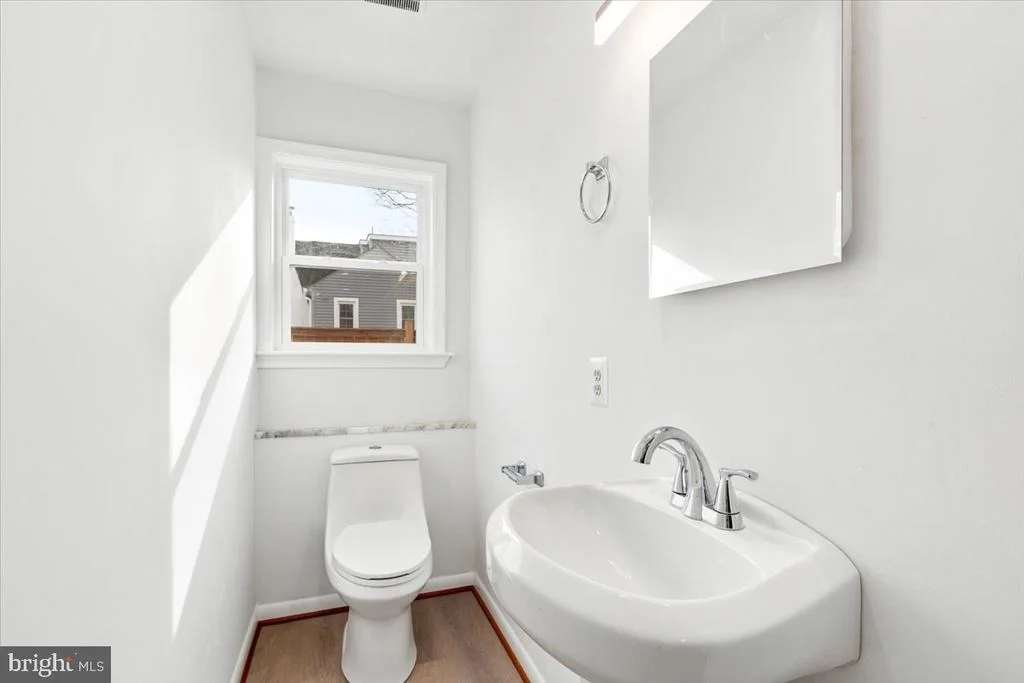 Photo of 1308 W 7TH STREET