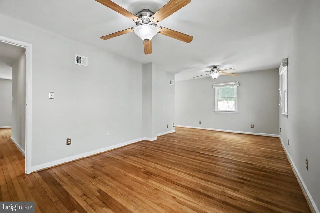 Photo of 3128 WAYNE ROAD