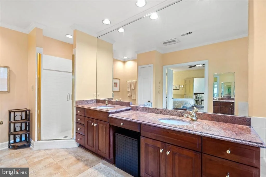 Photo of 1033 SWINKS MILL ROAD