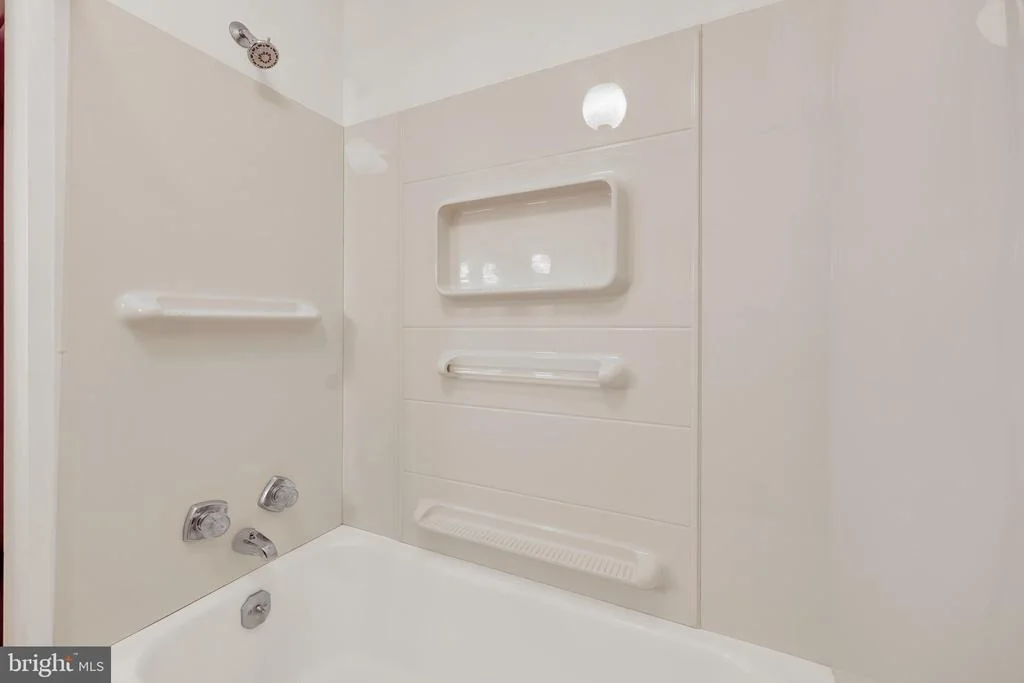 Photo of 1016 HARRISON DRIVE