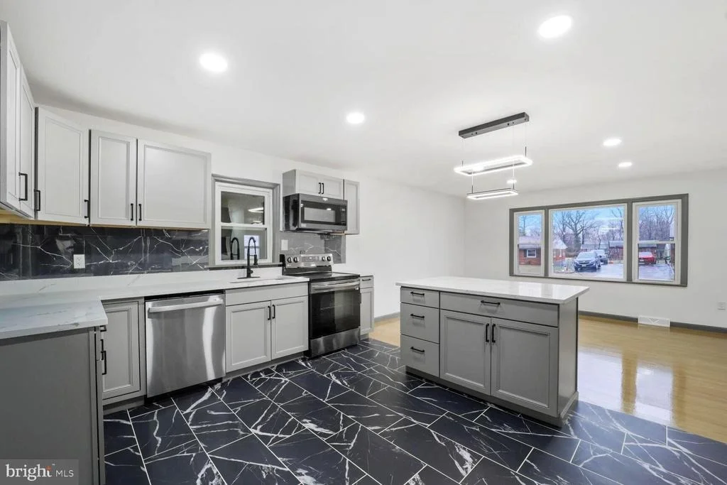 Photo of 2915 HEMPSTEAD DRIVE