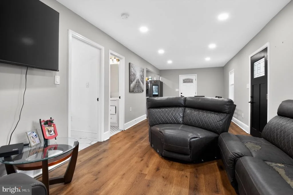 Photo of 24804 FREDERICK ROAD
