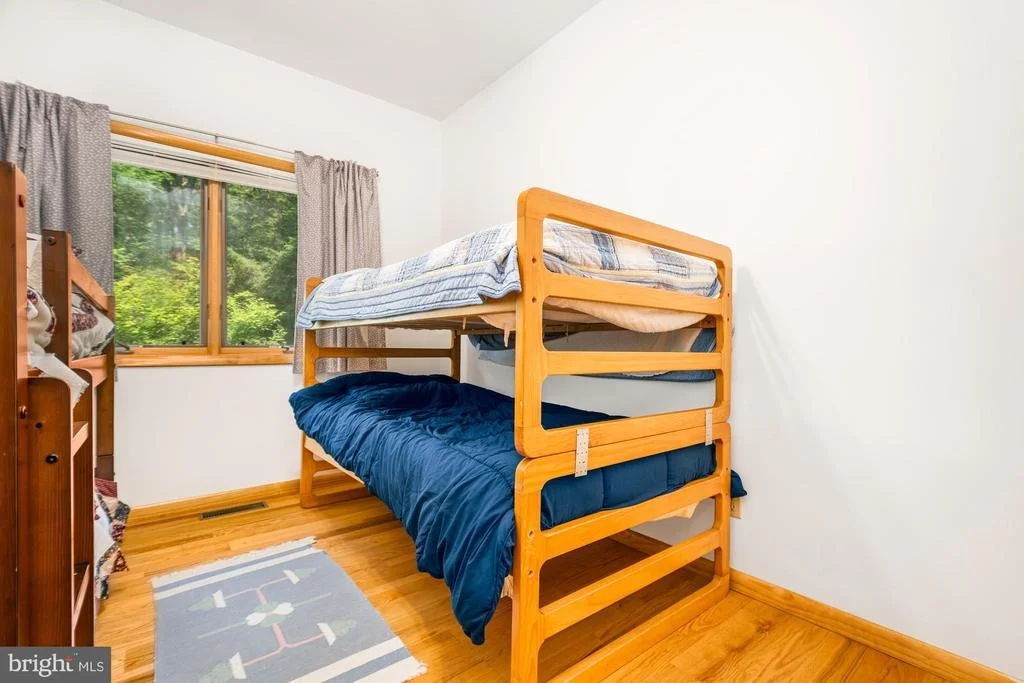 Photo of 2895 TURKEY NECK ROAD