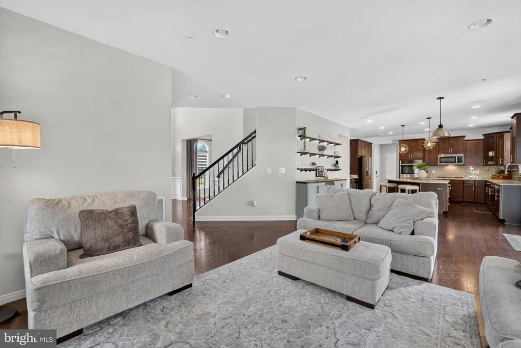 Photo of 6004 HUNT WEBER DRIVE