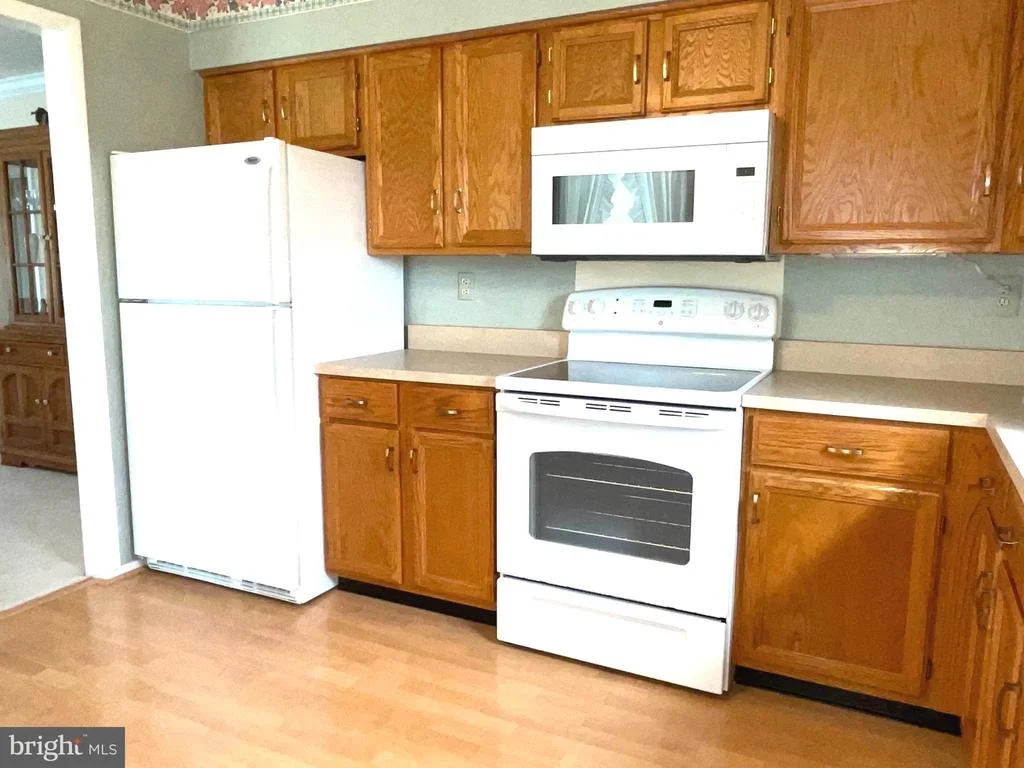 Photo of 5686 BARBERRY COURT