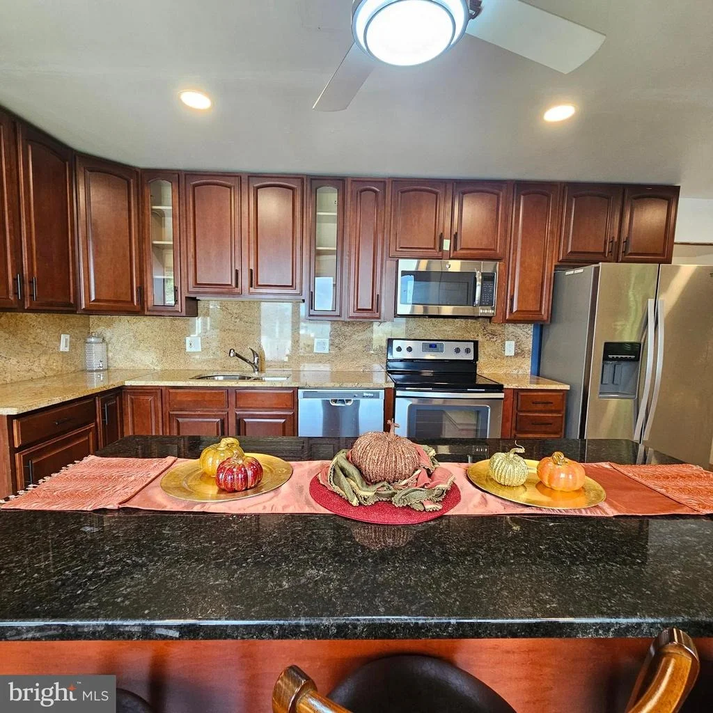 Photo of 36026 BAY DRIVE