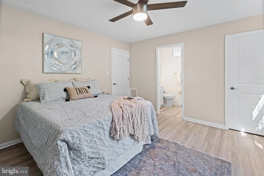 Photo of 810 BRADLEY ROAD