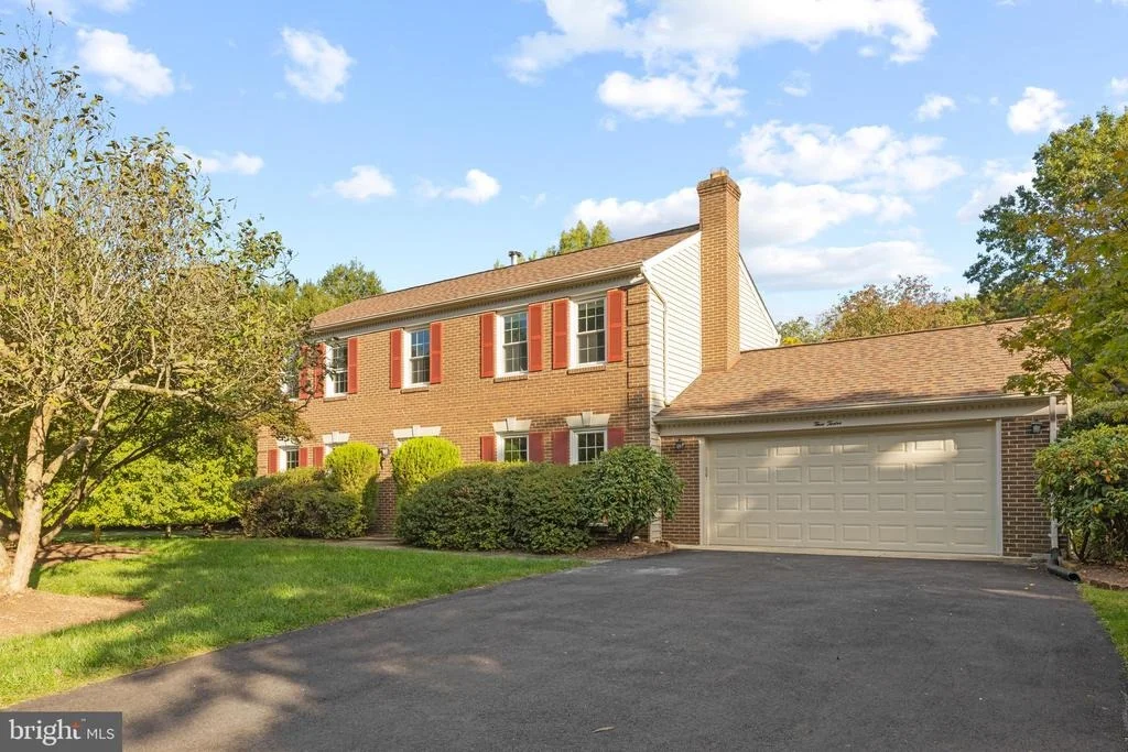 Photo of 312 STONEGATE DRIVE