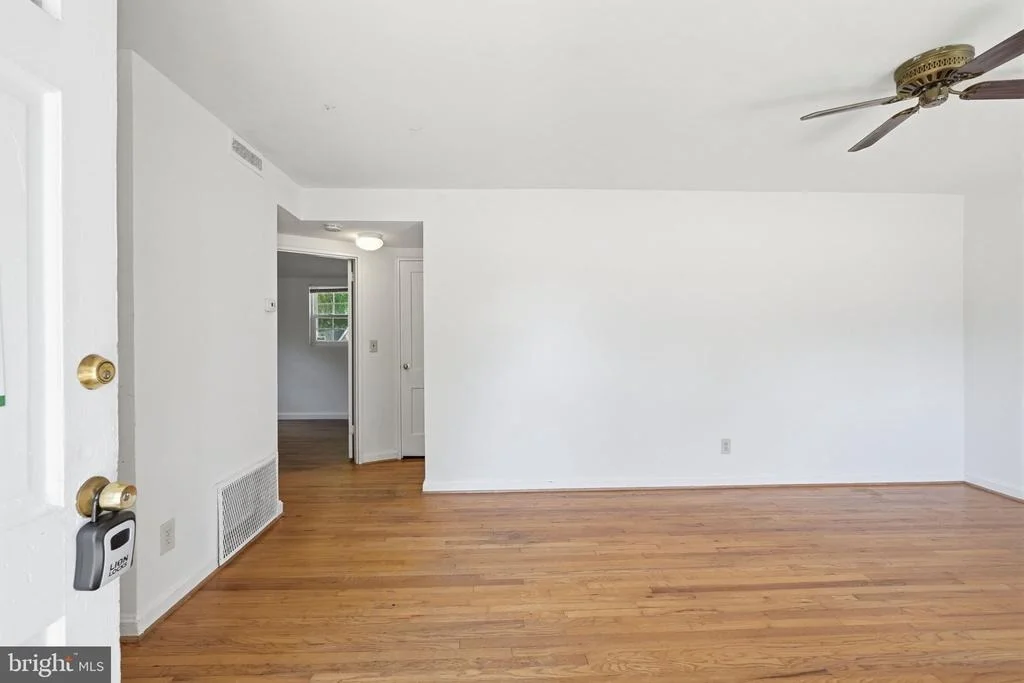 Photo of 2911 WEISMAN ROAD