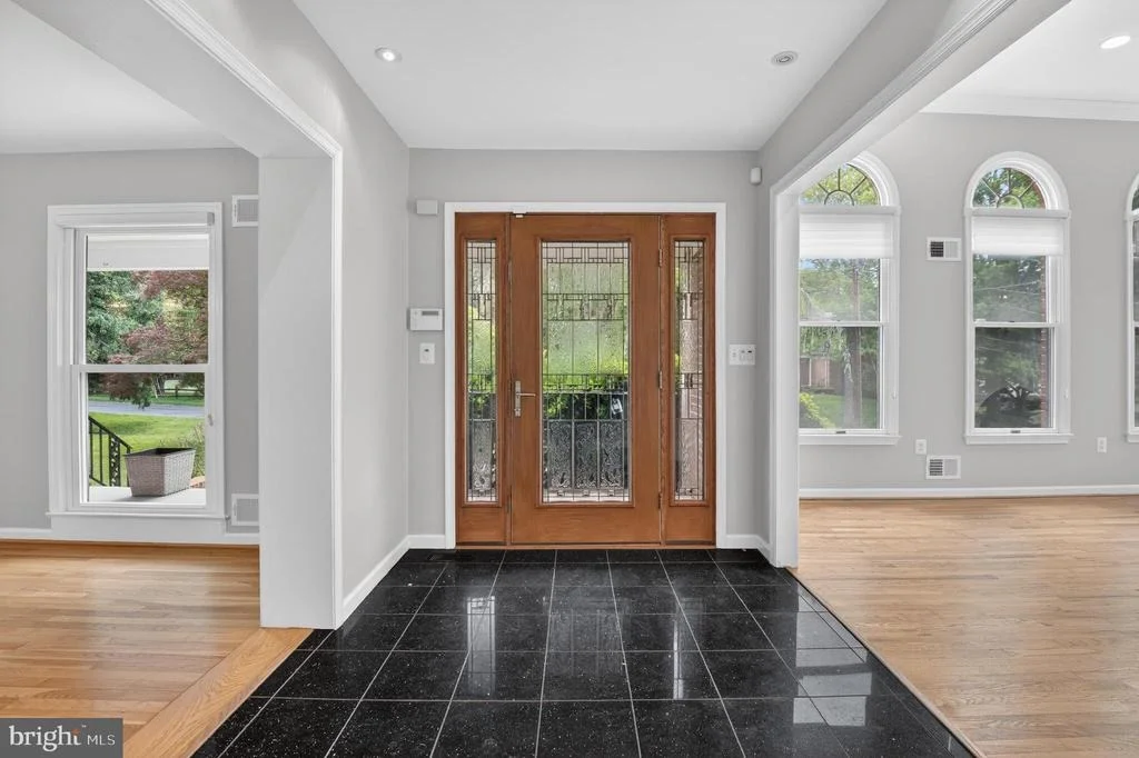Photo of 13601 VALLEY DRIVE