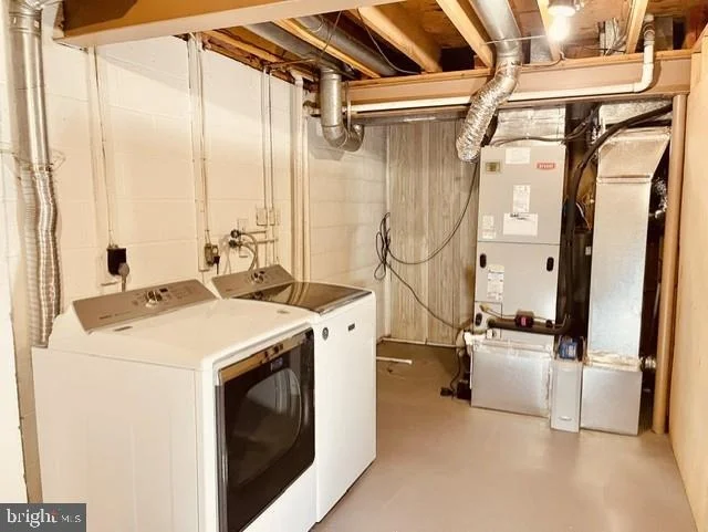 Photo of Unit 25 at 1016 WINDRUSH LANE