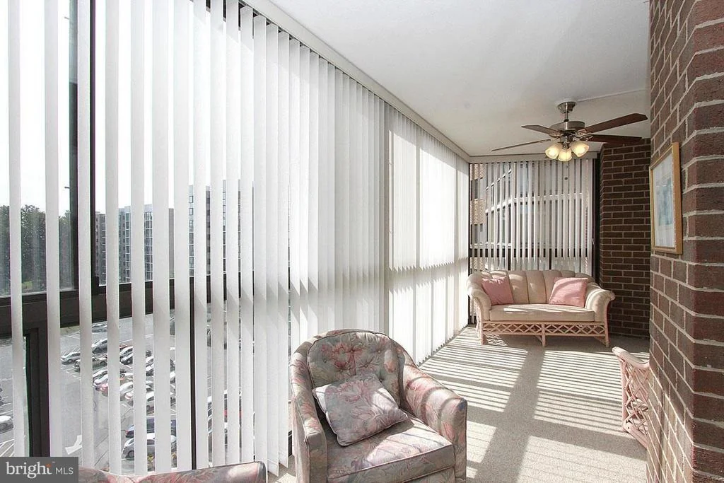 Photo of Unit 721 at 15115 INTERLACHEN DRIVE