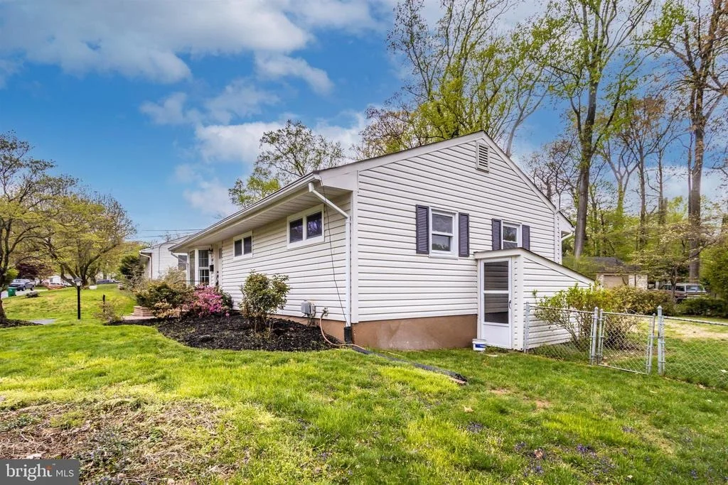 Photo of 132 TULIP DRIVE
