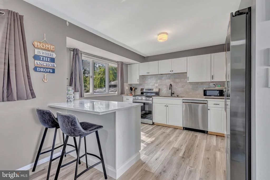 Photo of 138 GARY DRIVE