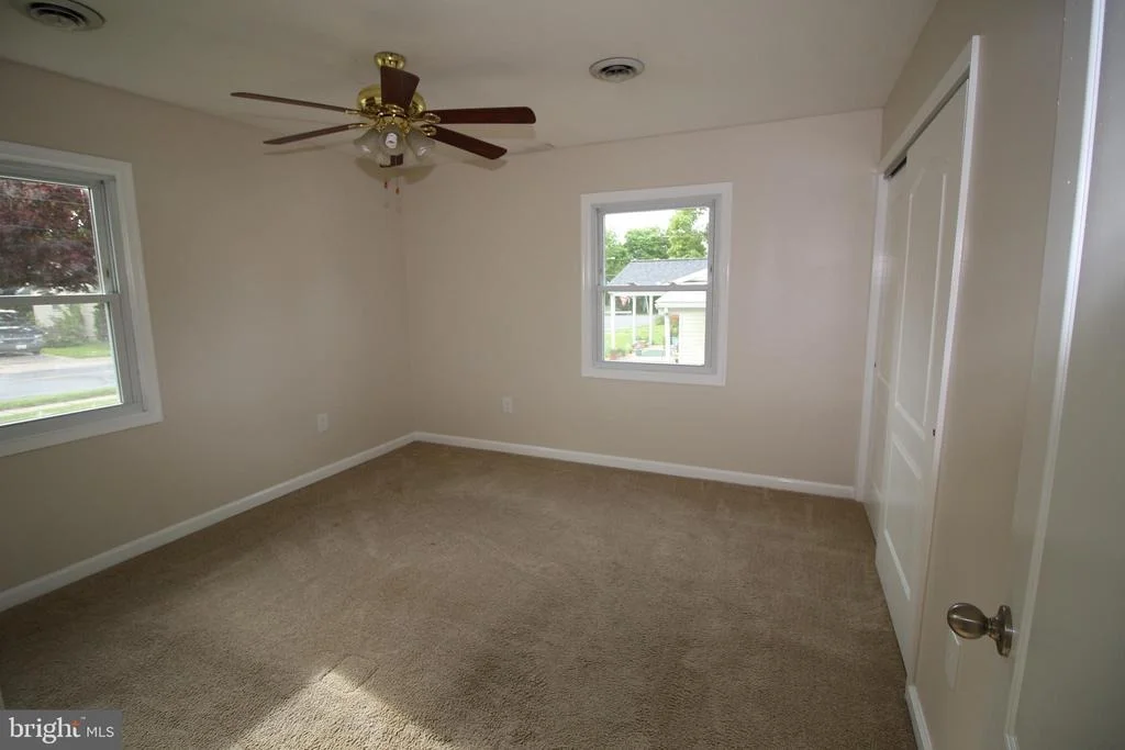 Photo of 315 THOMAS AVENUE