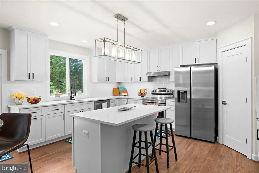 Photo of 537 MONTICELLO CIRCLE