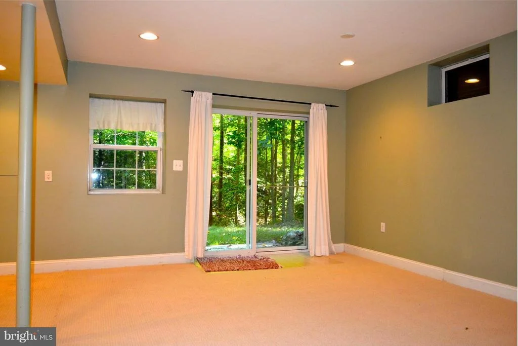 Photo of 3160 KENNI