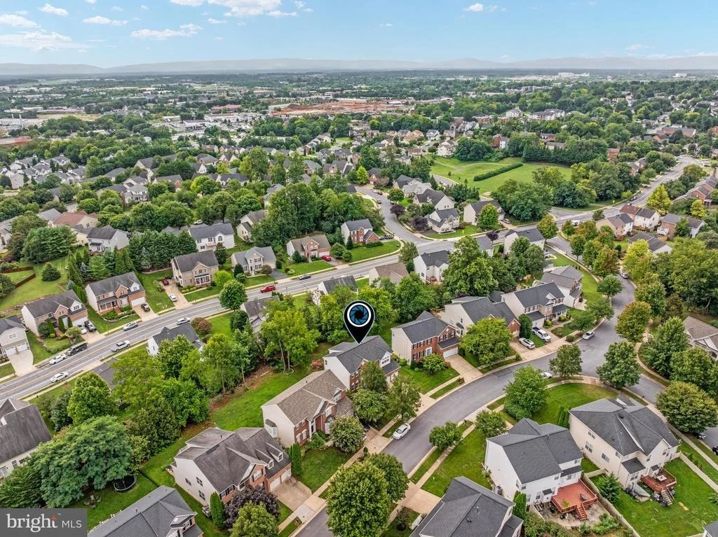 Photo of 922 WAYNE DRIVE