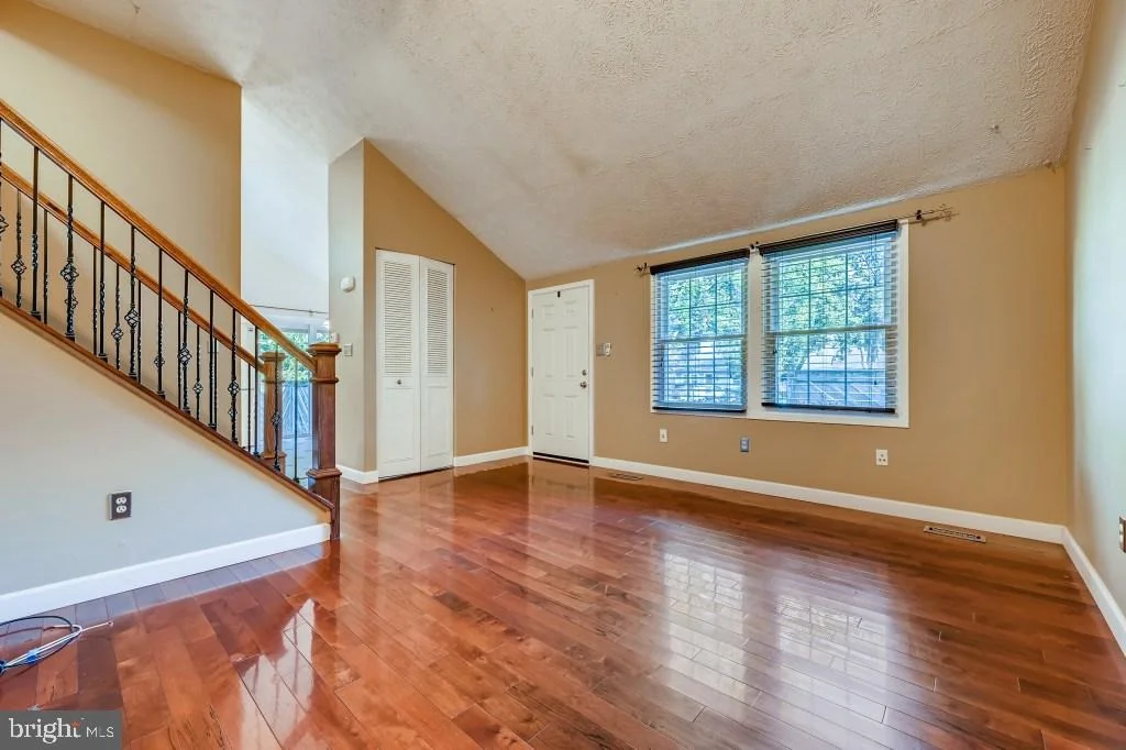 Photo of 7164 ATTIC WINDOW WAY