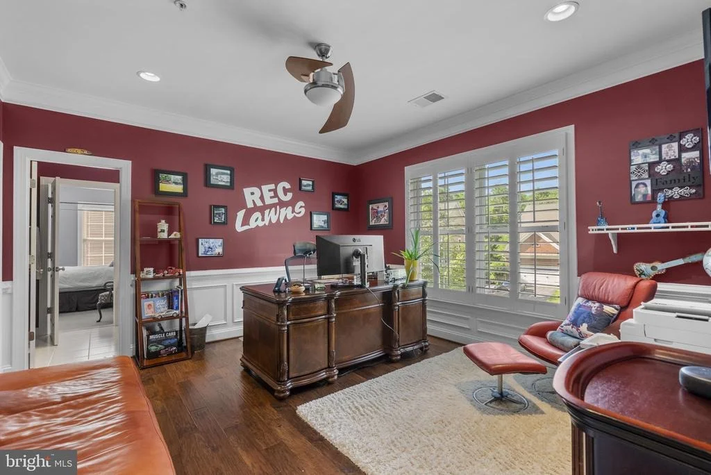 Photo of 7239 WINDSOR LANE