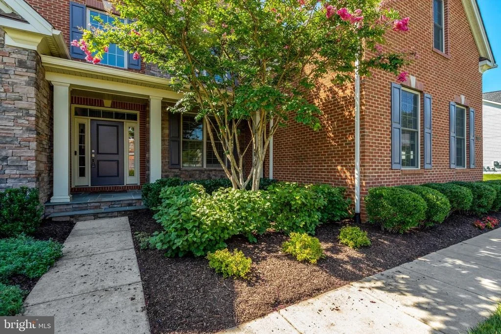 Photo of 41356 LAVENDER BREEZE CIRCLE
