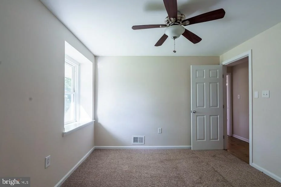 Photo of 6215 DOUGLAS CIRCLE