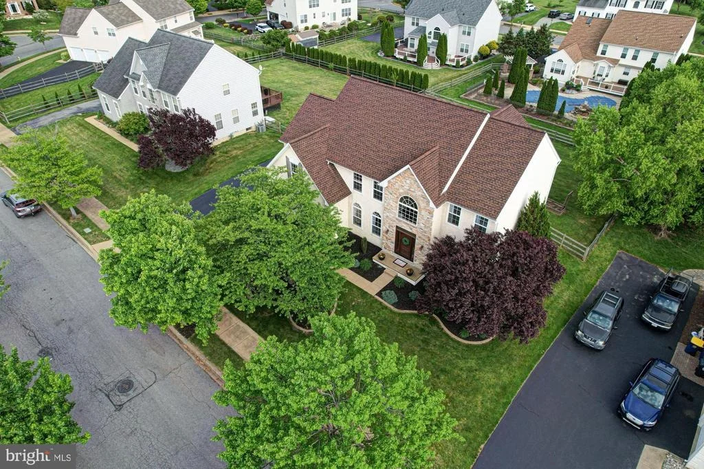 Photo of 123 WILLOW GROVE MILL DRIVE
