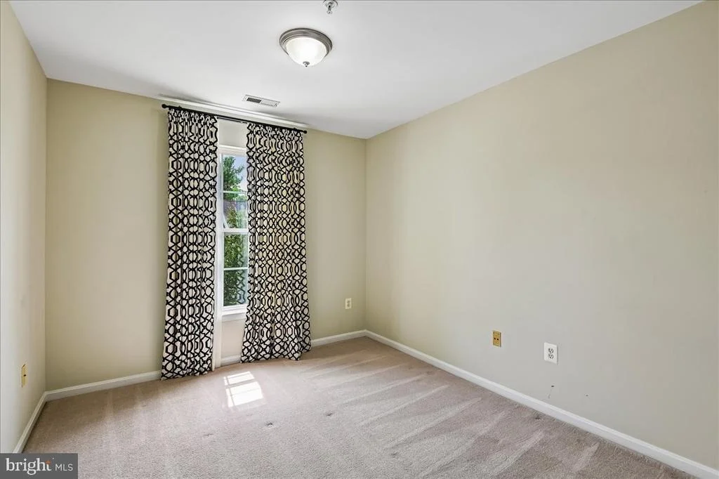 Photo of 706 HOWARDS LOOP
