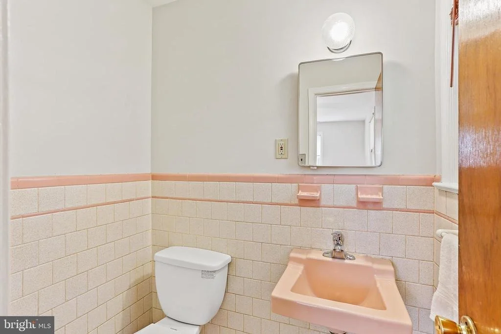 Photo of 7214 EARL DRIVE