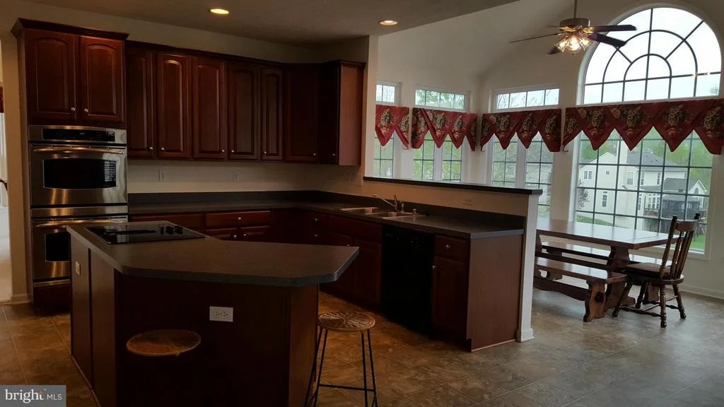 Photo of 8288 GREENSPRING DRIVE