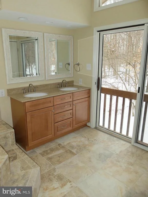 Photo of 9306 SOARING HILL ROAD