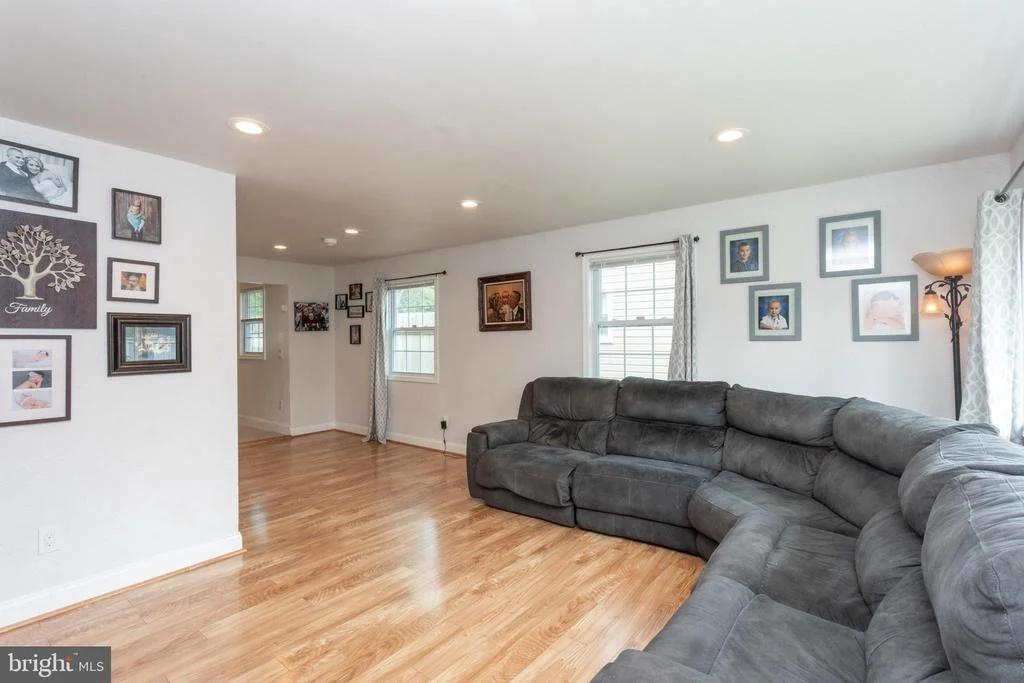 Photo of 617 LONGVIEW DRIVE