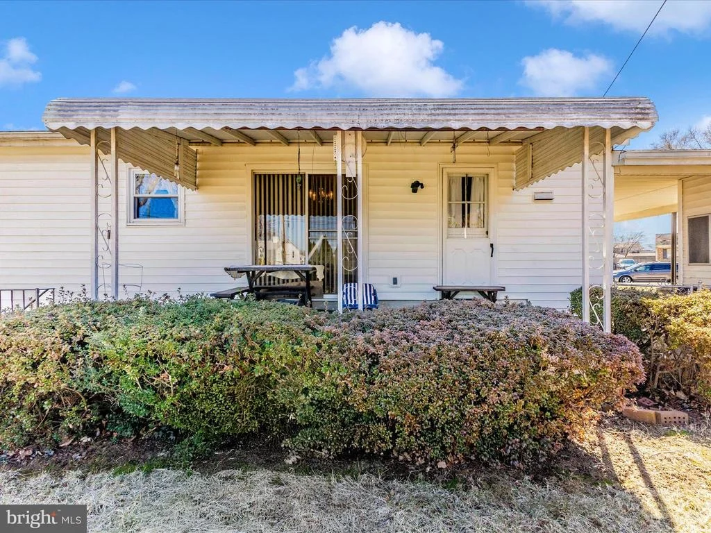 Photo of 6529 REDGATE CIRCLE