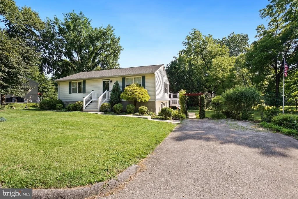 Photo of 1721 WILLIS DRIVE