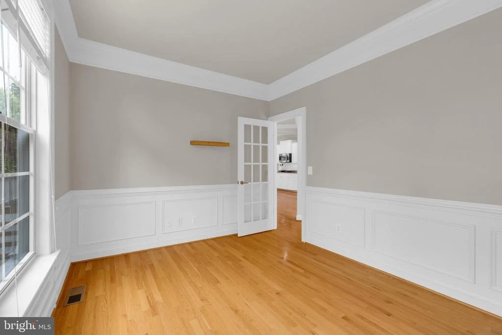 Photo of 42706 CHISHOLM