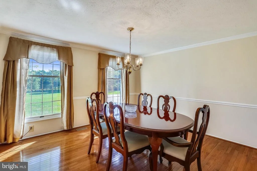 Photo of 9301 HUNTMASTER ROAD