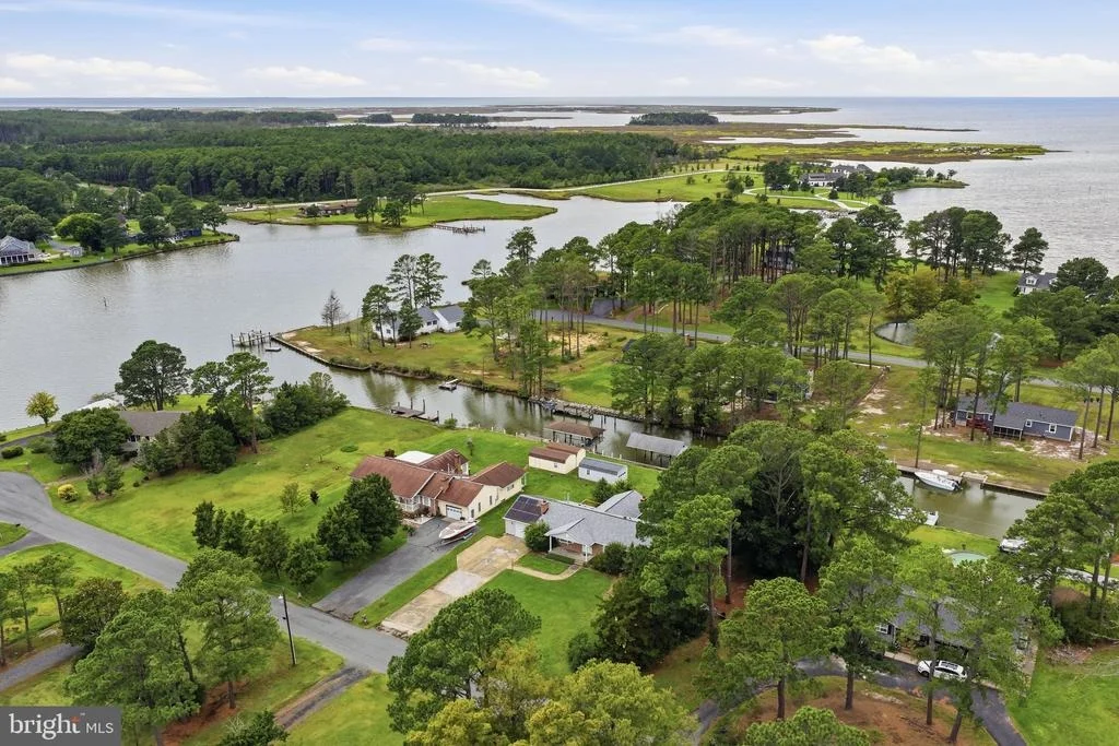 Photo of 5194 DEBRA ROAD