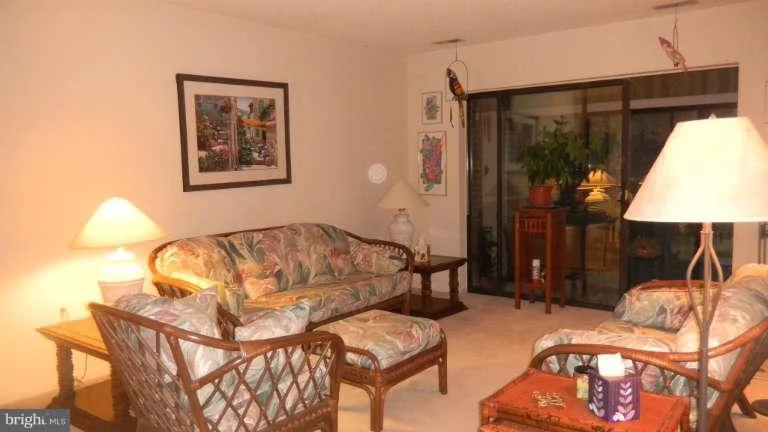 Photo of Unit 832E at 15320 PINE ORCHARD DRIVE