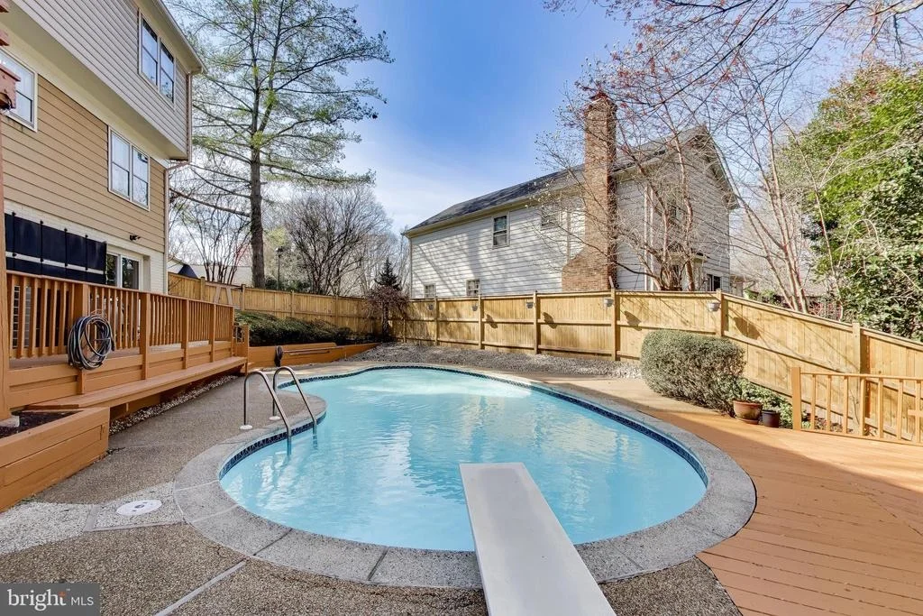 Photo of 10150 RED SPRUCE ROAD