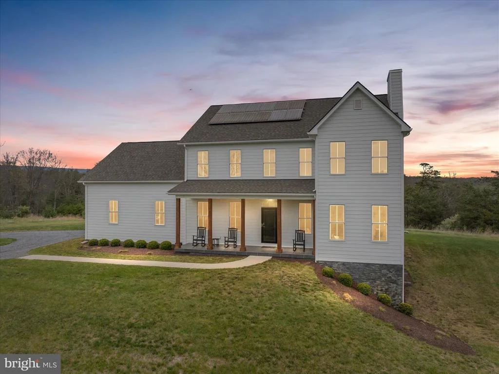 Photo of 230 CONIFER LANE